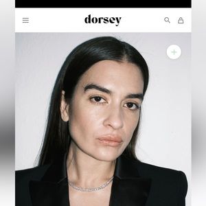 Dorsey Kate round cute yellow gold color tennis necklace size 18” $230